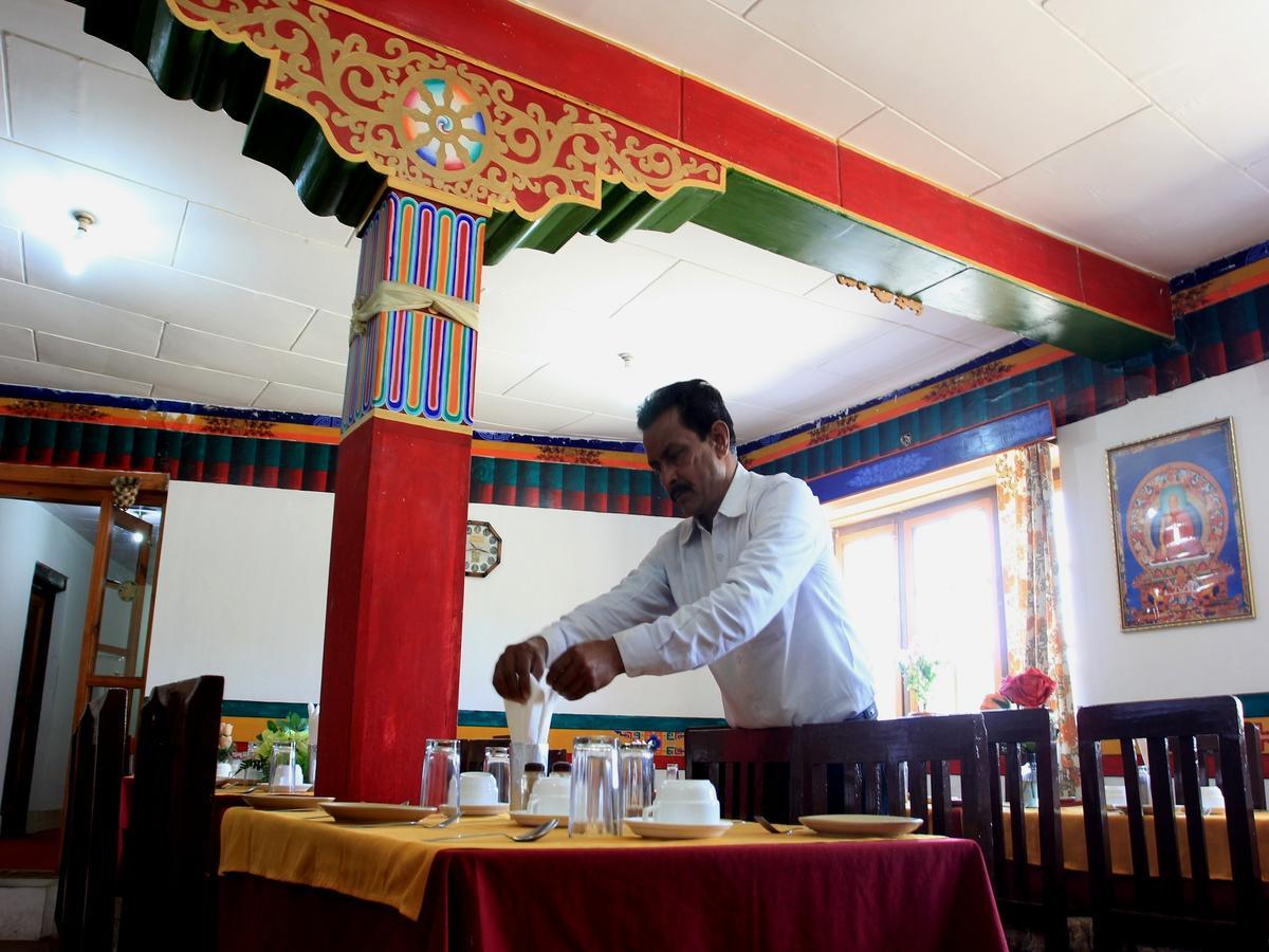 Hotel Mahay Palace Leh Kültér fotó